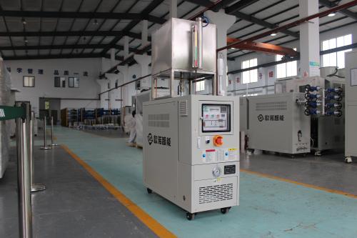 注塑機(jī)選配模溫機(jī)需要注意什么